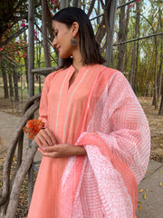 Peach pink mangalgiri embroidered kurta with block kota dupatta