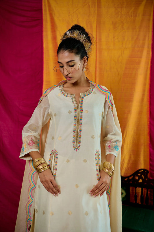 Ivory chanderi zari booti kurta set with tissue chanderi organza dupatta - Sohni