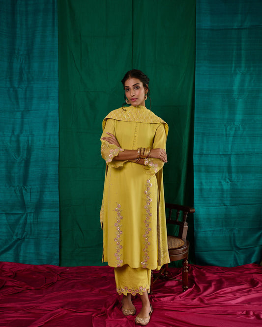 Chartreuse gota patti kurta and palazzos with katdana border dupatta - Sohni