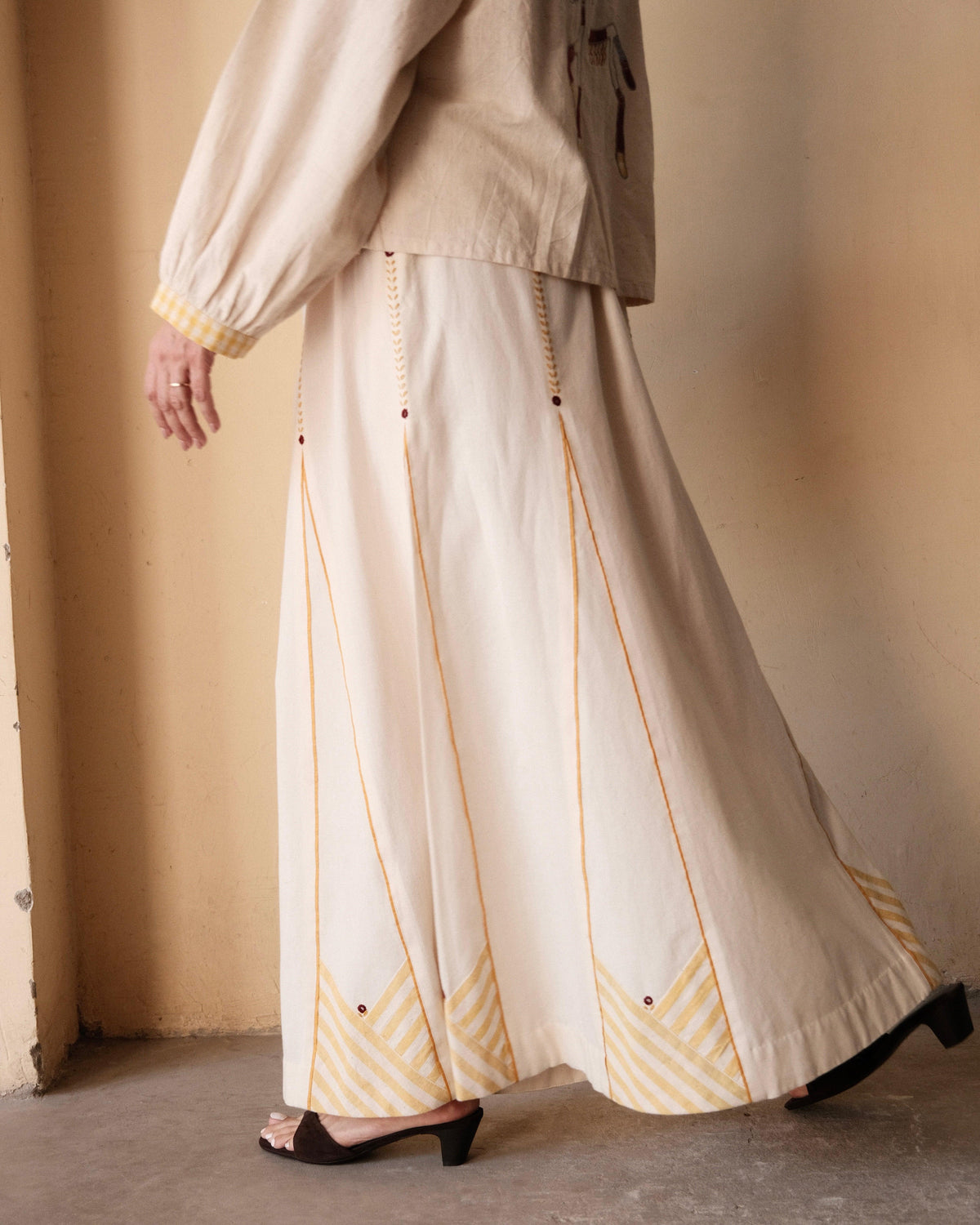 Cream Panelled Skirt with Yellow Stripe & Embroidery