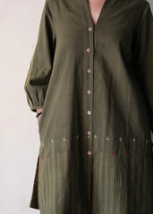 Mehndi green Bhuj cotton co ord set with stitch lines