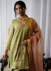 Sap green striped tissue chanderi kurta set with peach gold booti organza dupatta and exotic birds embroidery