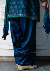 Lotus Pond · Kurta Set
