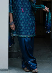 Lotus Pond · Kurta Set
