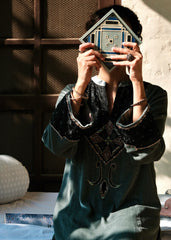 Ibtidā Slate Grey Velvet Kurta with Tanchoi Mosaic Yoke & Ombre Organza Dupatta