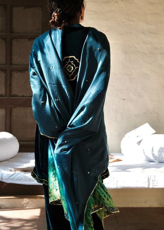 Ibtidā Teal Velvet Kurta with Ajrakh Mosaic Yoke & Farshi Salwar