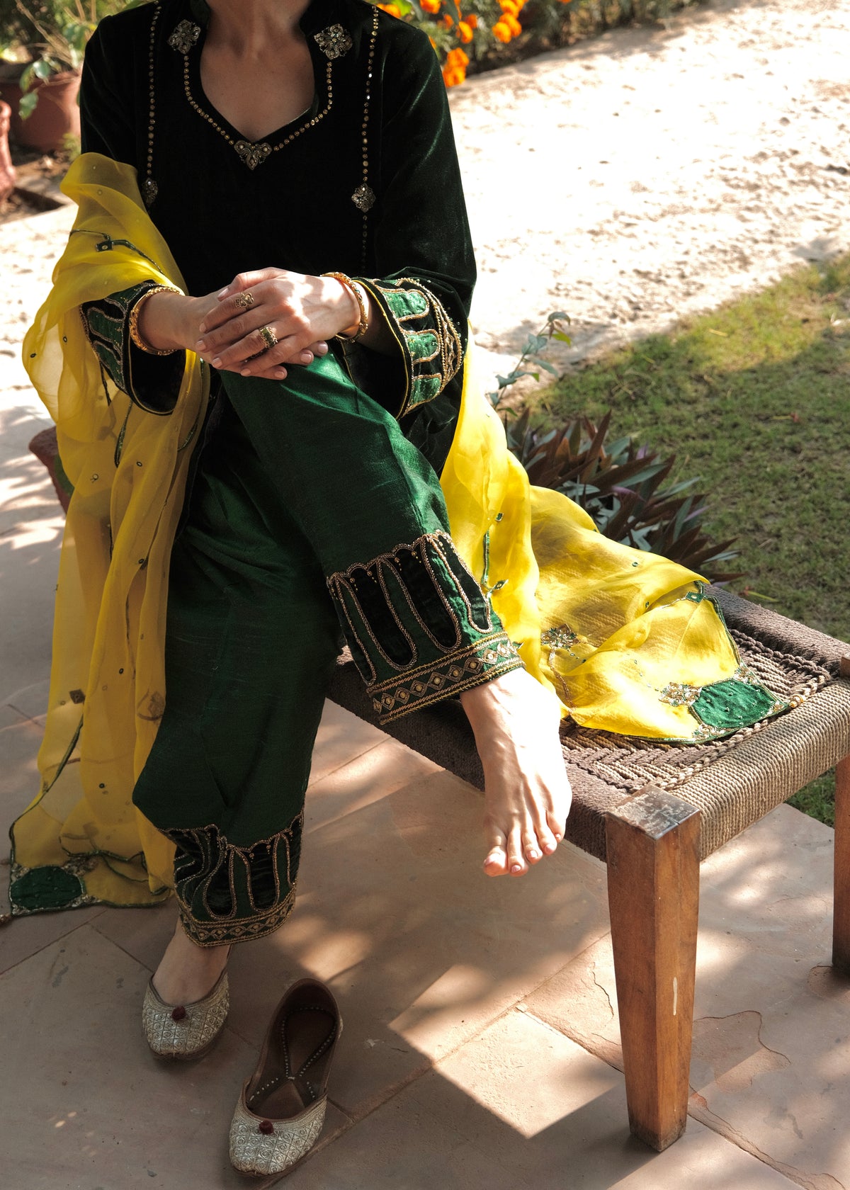 Ibtidā Emerald Velvet Kurta Set with Floral-Tile Embroidery & Chartreuse Dupatta