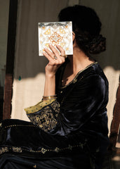 Ibtidā Navy–Green Velvet Kurta with Tile Motifs and Lime Organza Dupatta