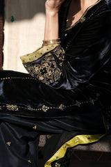 Ibtidā Navy–Green Velvet Kurta with Tile Motifs and Lime Organza Dupatta