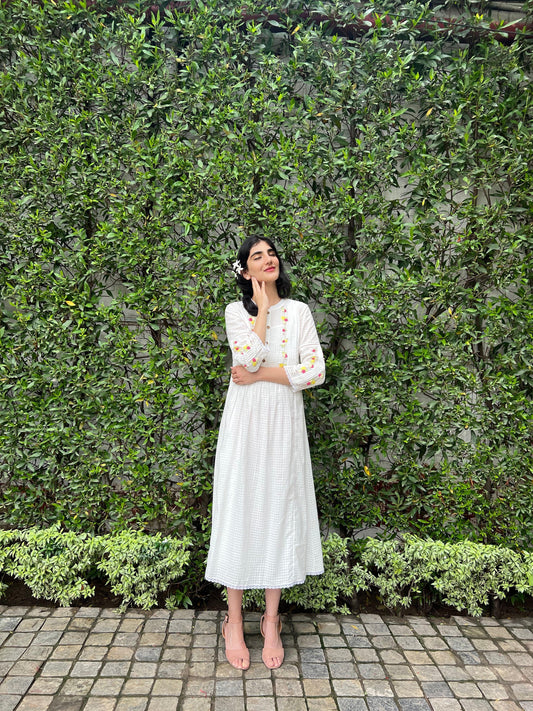 White dobby check midi dress with floral embroidery - Sohni