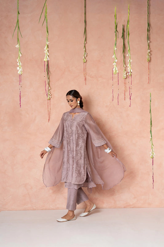 Chanderi floral jaal kurta set with layered hemline - Sohni