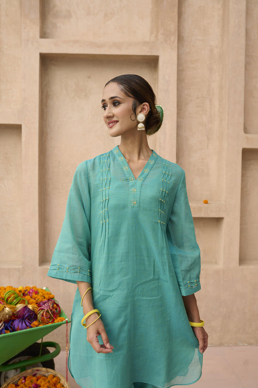 Turquoise handloom co ord set with cross tucked pleats - Sohni