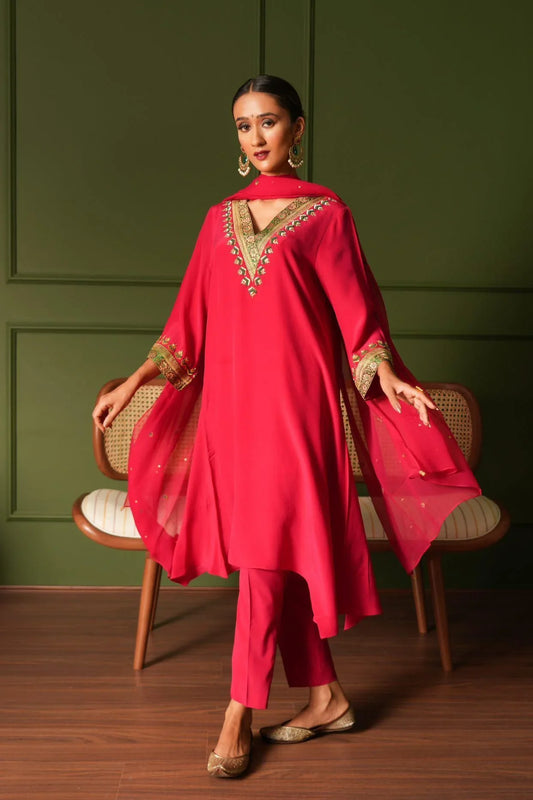 Rani pink asymmetrical kurta set with antique brocade borders - Sohni