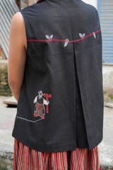 Black Slub Cotton Farmer Top