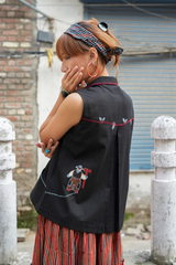 Black Slub Cotton Farmer Top