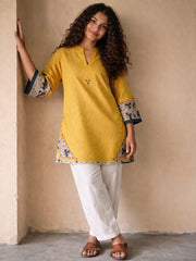Yellow Akola Daabu Stripes Short Kurta