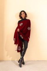 Maroon mughal boota hand embroidered reversible velvet odhani - Sohni
