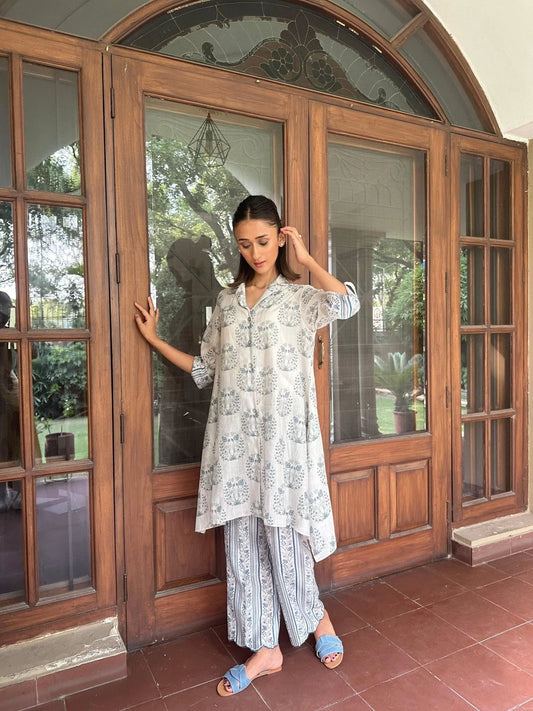 Blue and white muslin co ord set with Mughal bootis - Sohni