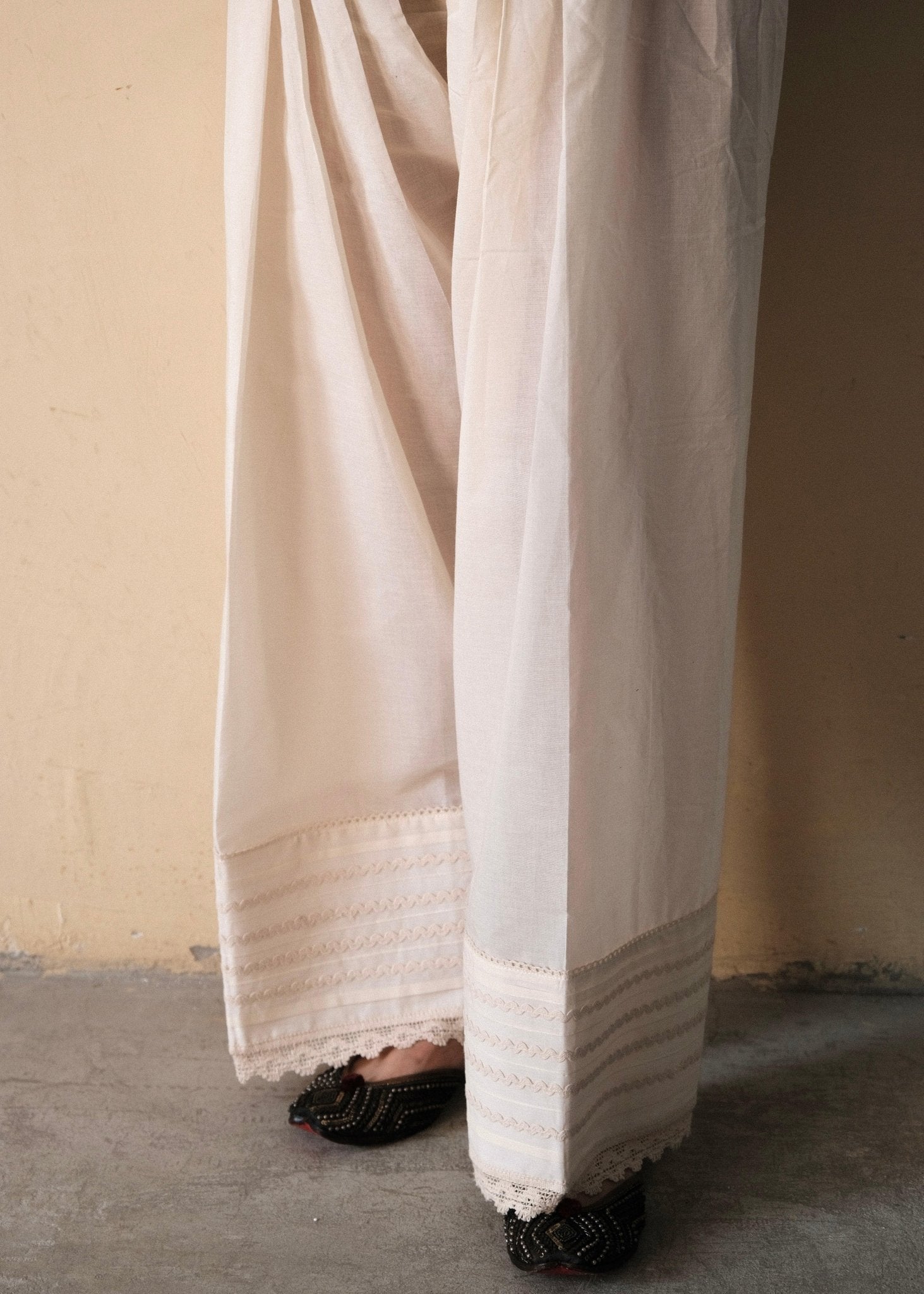 Cream (greige) cotton farshi salwar with lace detail - Sohni