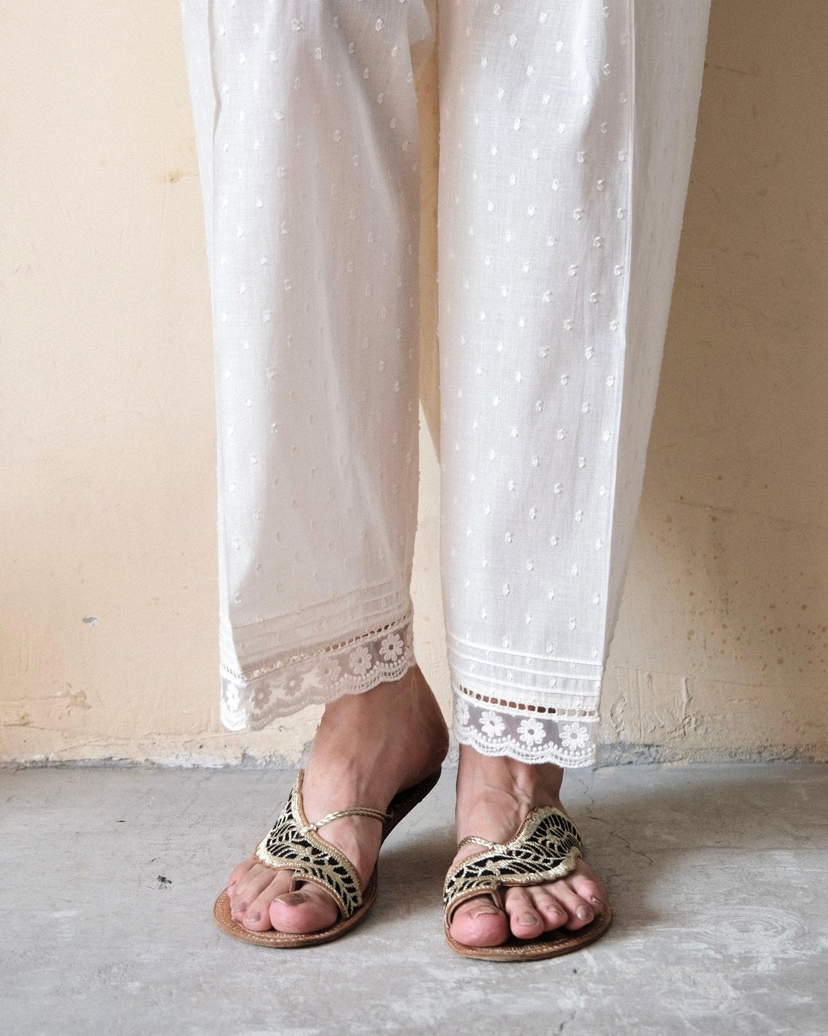 Cream (greige) dobby cotton salwar with scalloped lace and pintucks - Sohni