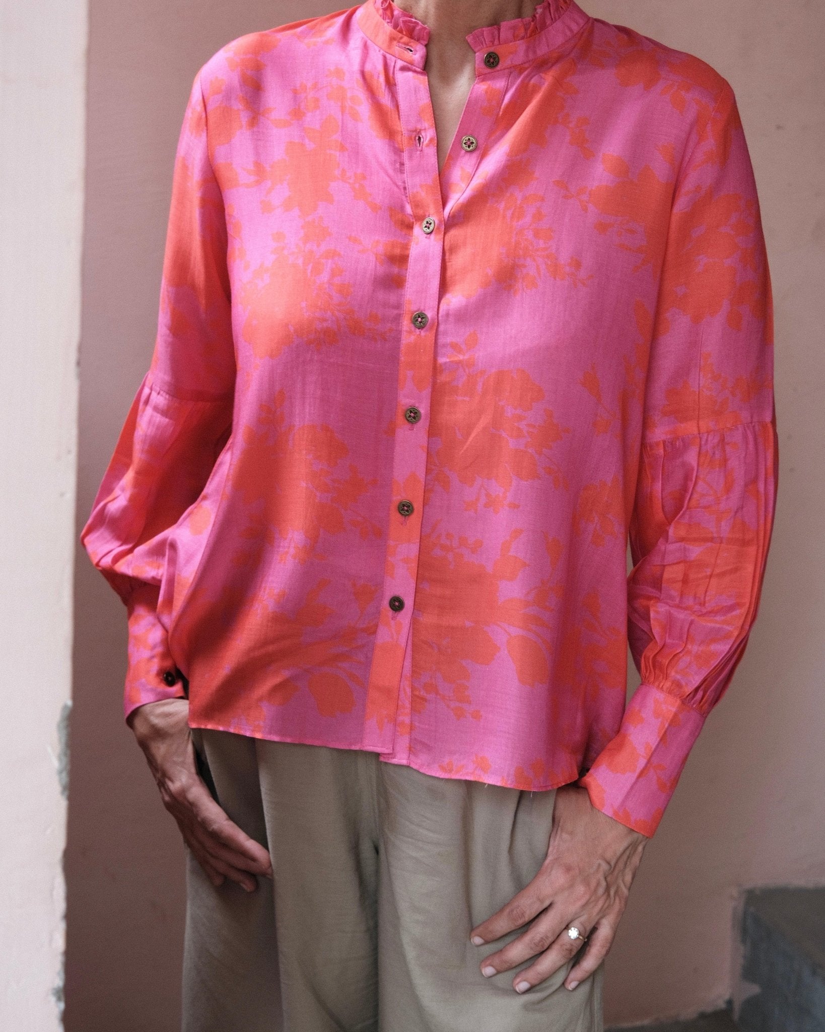 Fuschia pink and orange floral print muslin top - Sohni