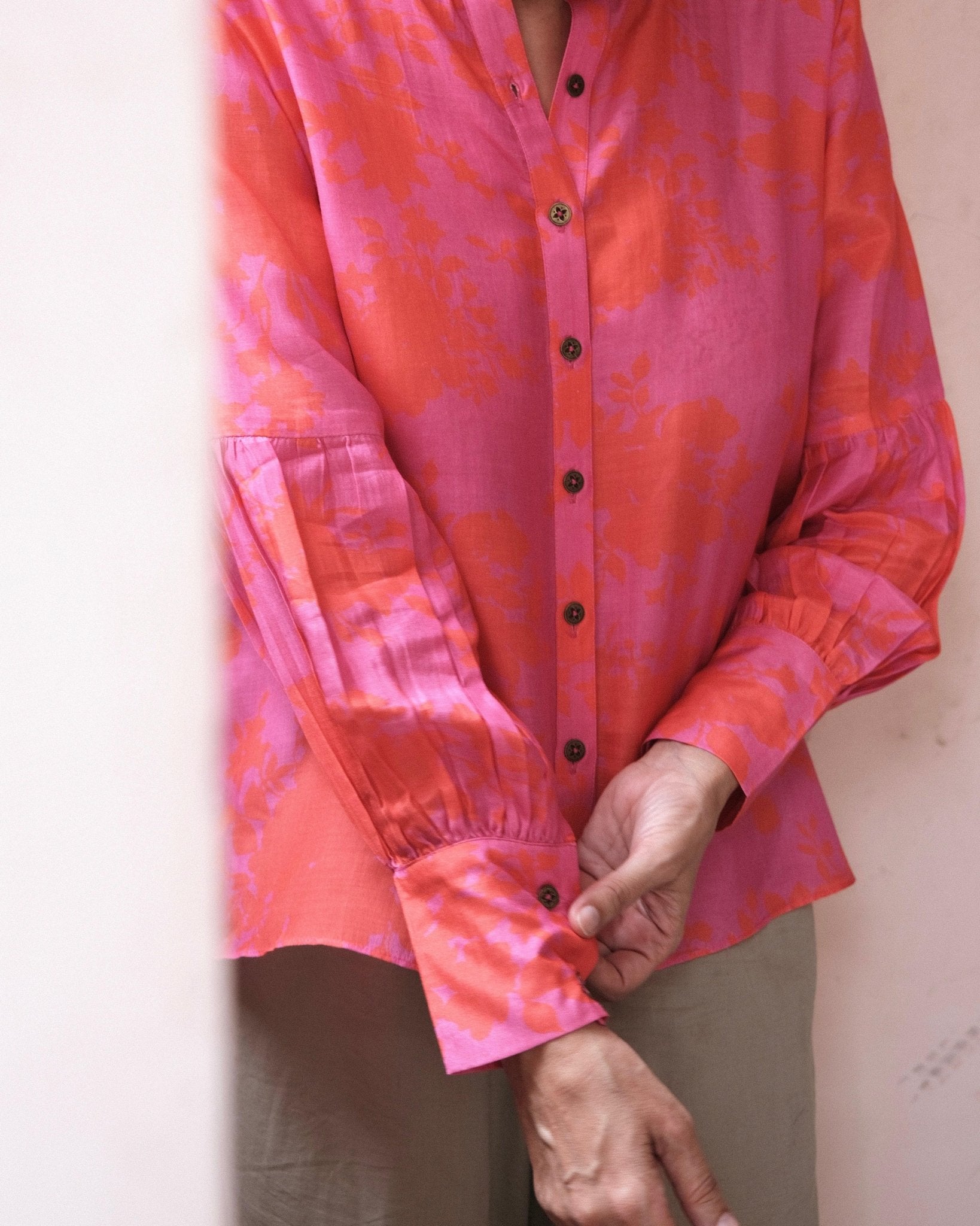 Fuschia pink and orange floral print muslin top - Sohni