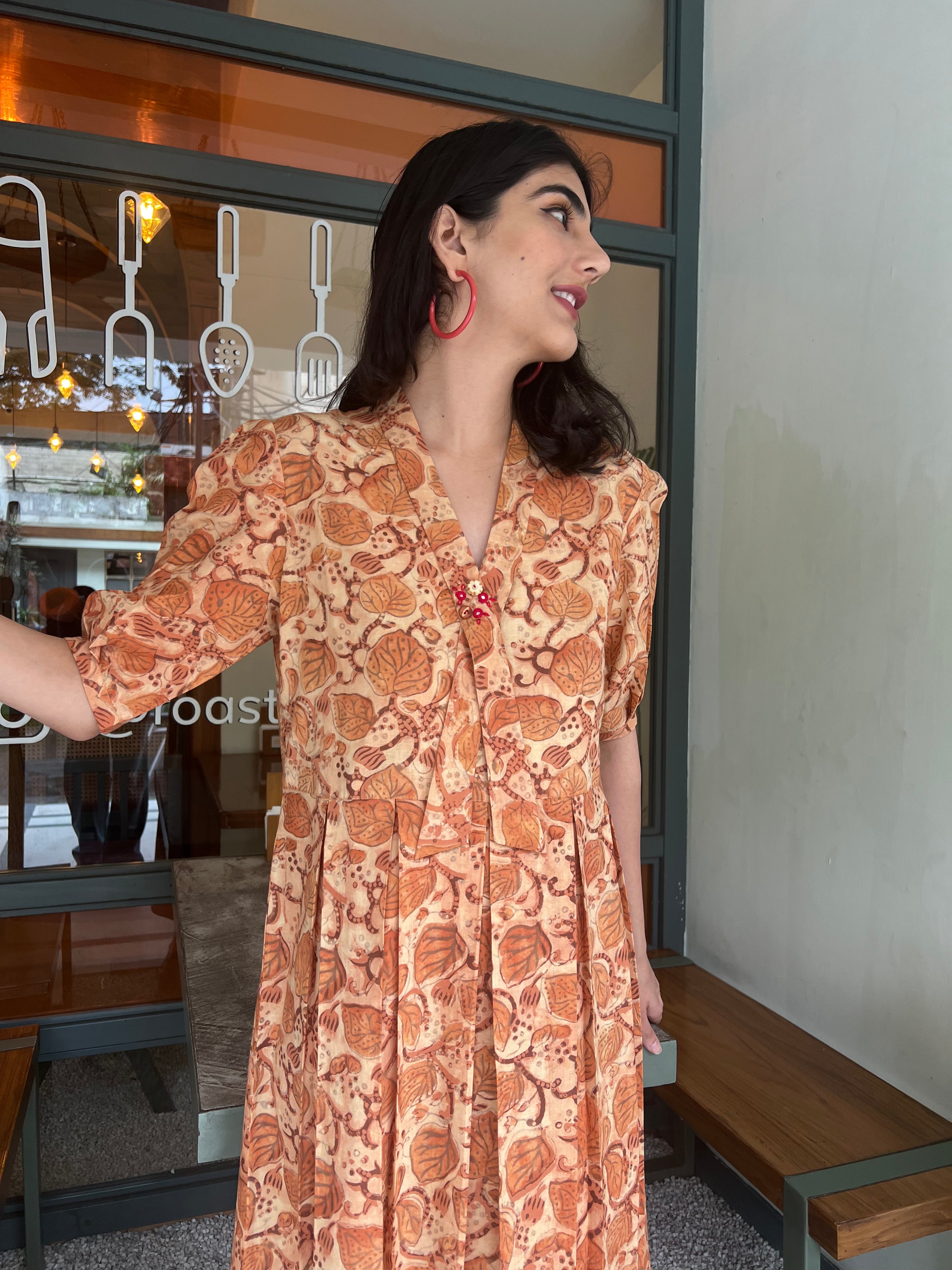 Peach vintage tie neck floral dress - Sohni