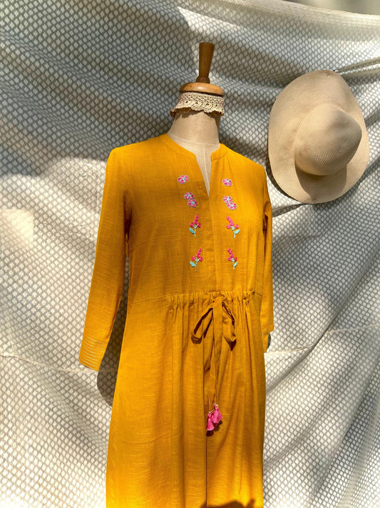 Turmeric yellow slub gathered midi dress - Sohni