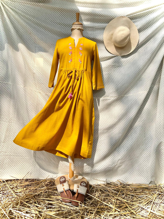 Turmeric yellow slub gathered midi dress - Sohni