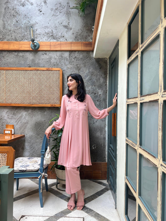 Rose pink double georgette co ord set with 3D flowers embroidery - Sohni