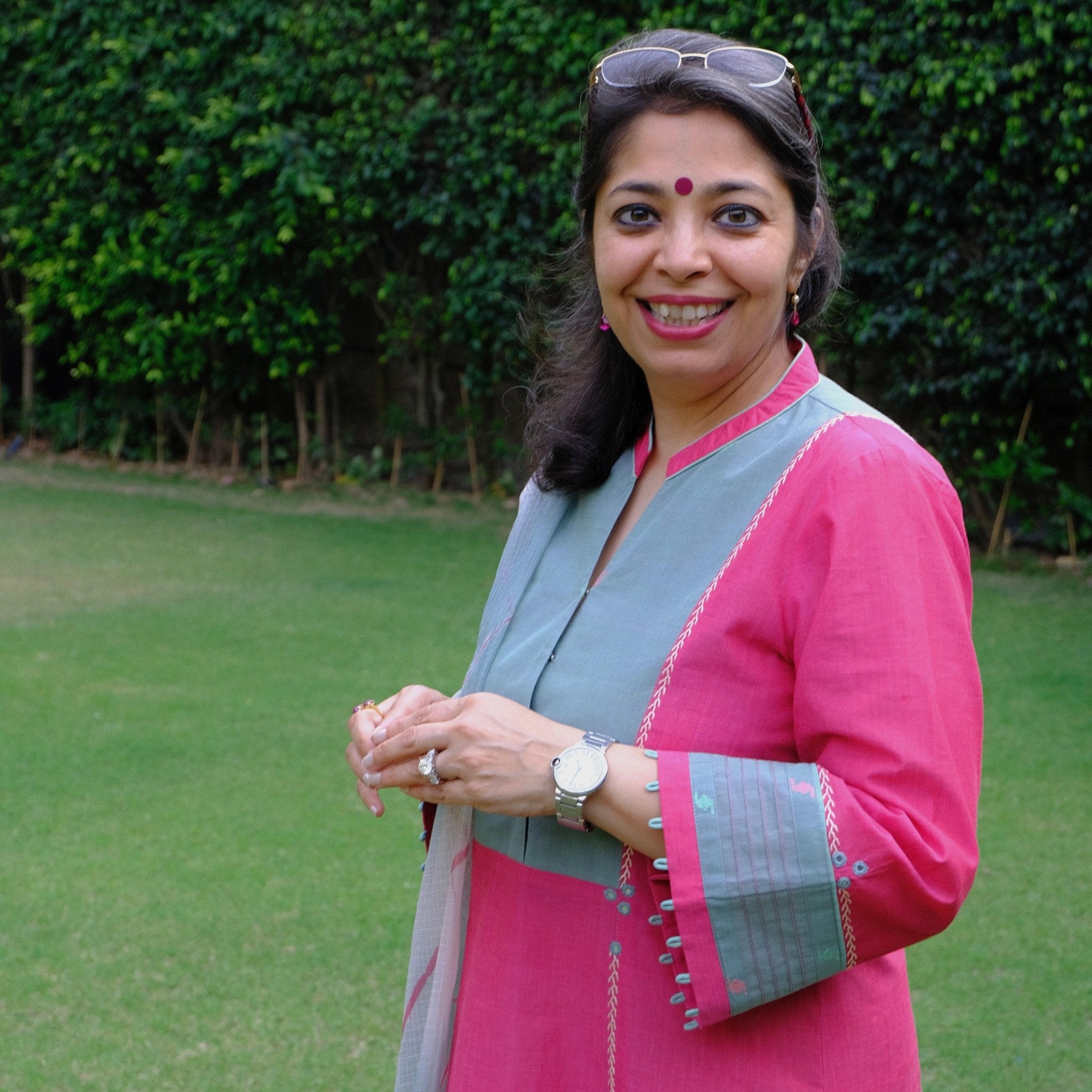 Mithai pink mangalgiri kalidaar kurta with cream jacquard salwar and scalloped lehriya kota doria dupatta - Sohni