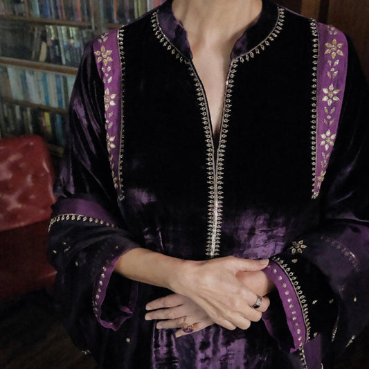 Purple gota flowers kalidaar velvet kurta and silk pants with organza dupatta - Sohni