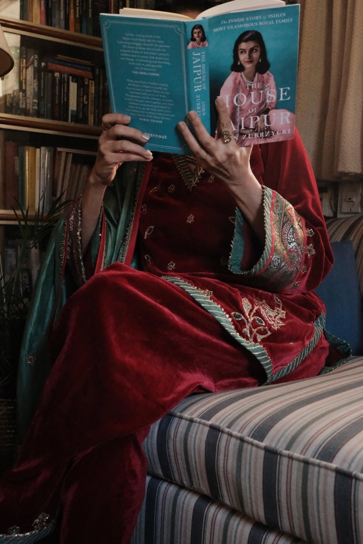 Red short kurta and salwar velvet set with green silk dupatta - Sohni