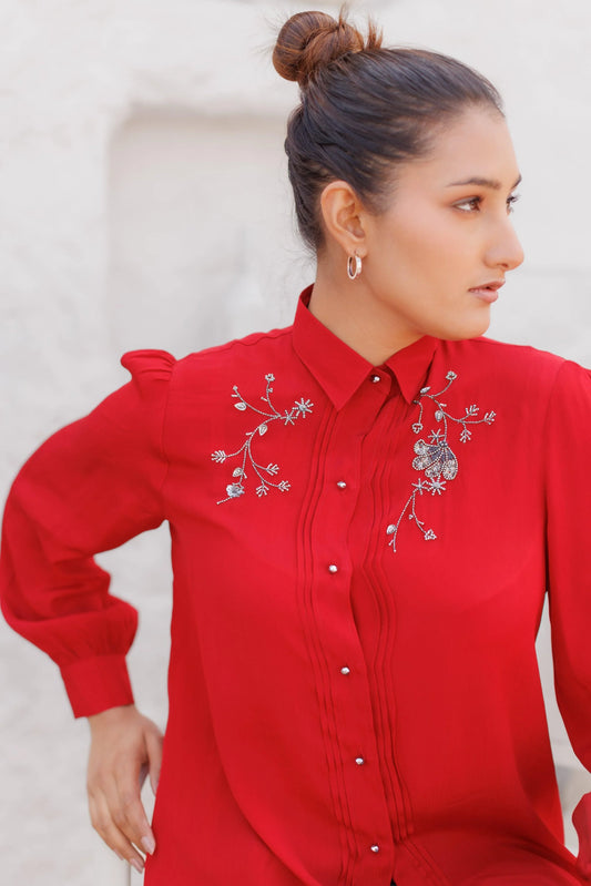 Red crepe shirt with pintucks and hand embroidery - Sohni