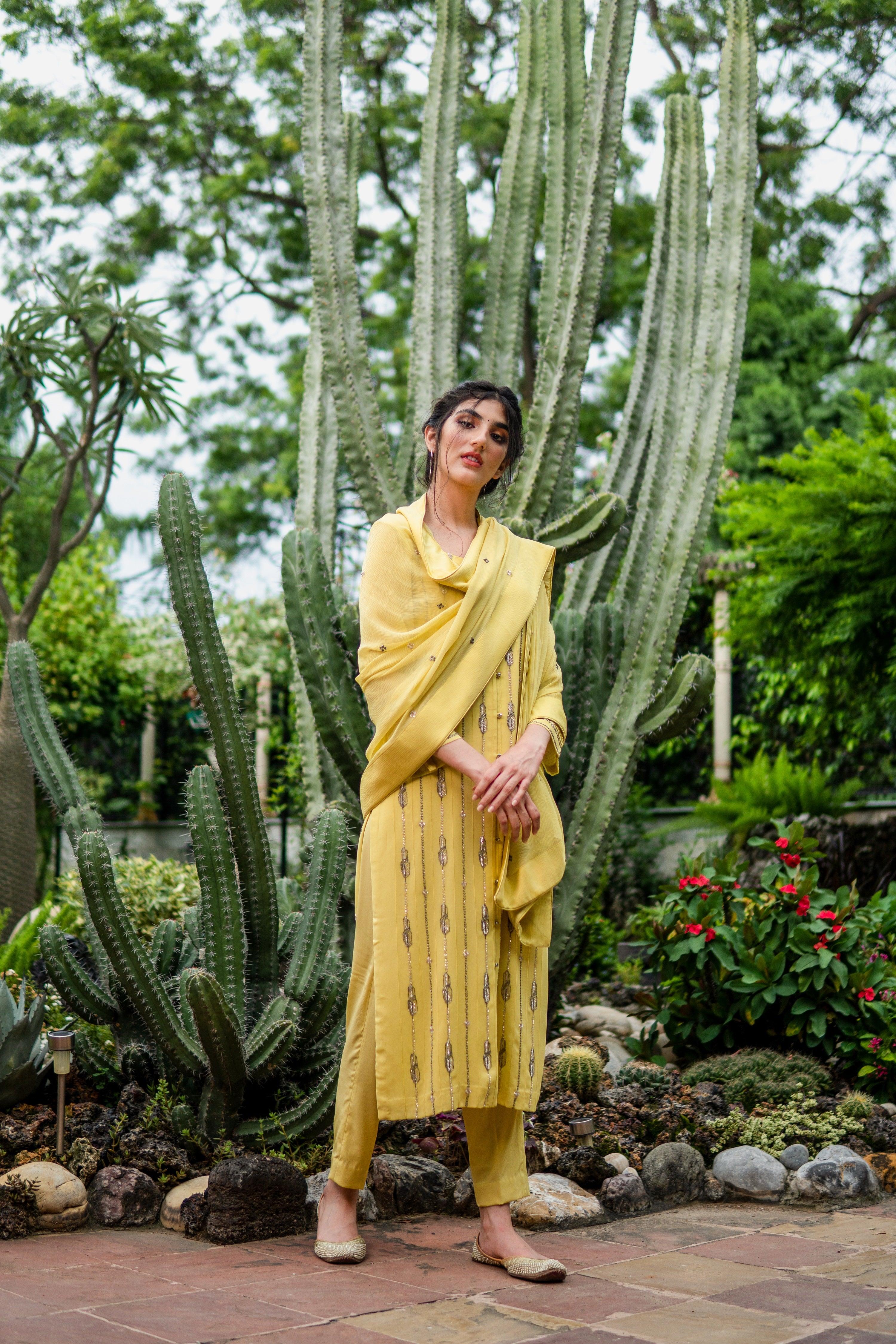 Daffodil yellow hand embroidered georgette kurta set with dupatta - Sohni