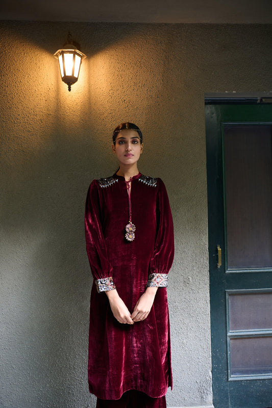 Claret red long kurta with ajrakh detail - Sohni