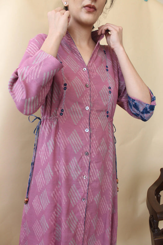 Dusty pink and indigo daabu print kurta and pants set - Sohni