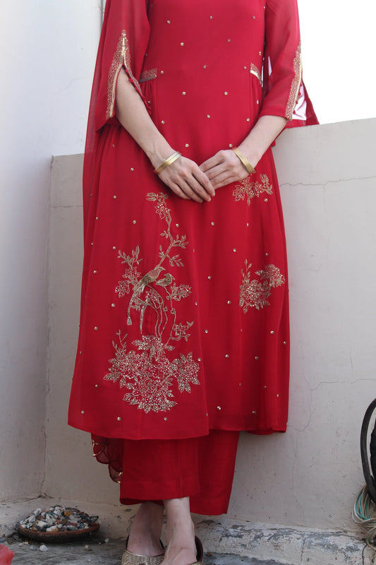 Red birds embroidery pleated kurta set - Sohni