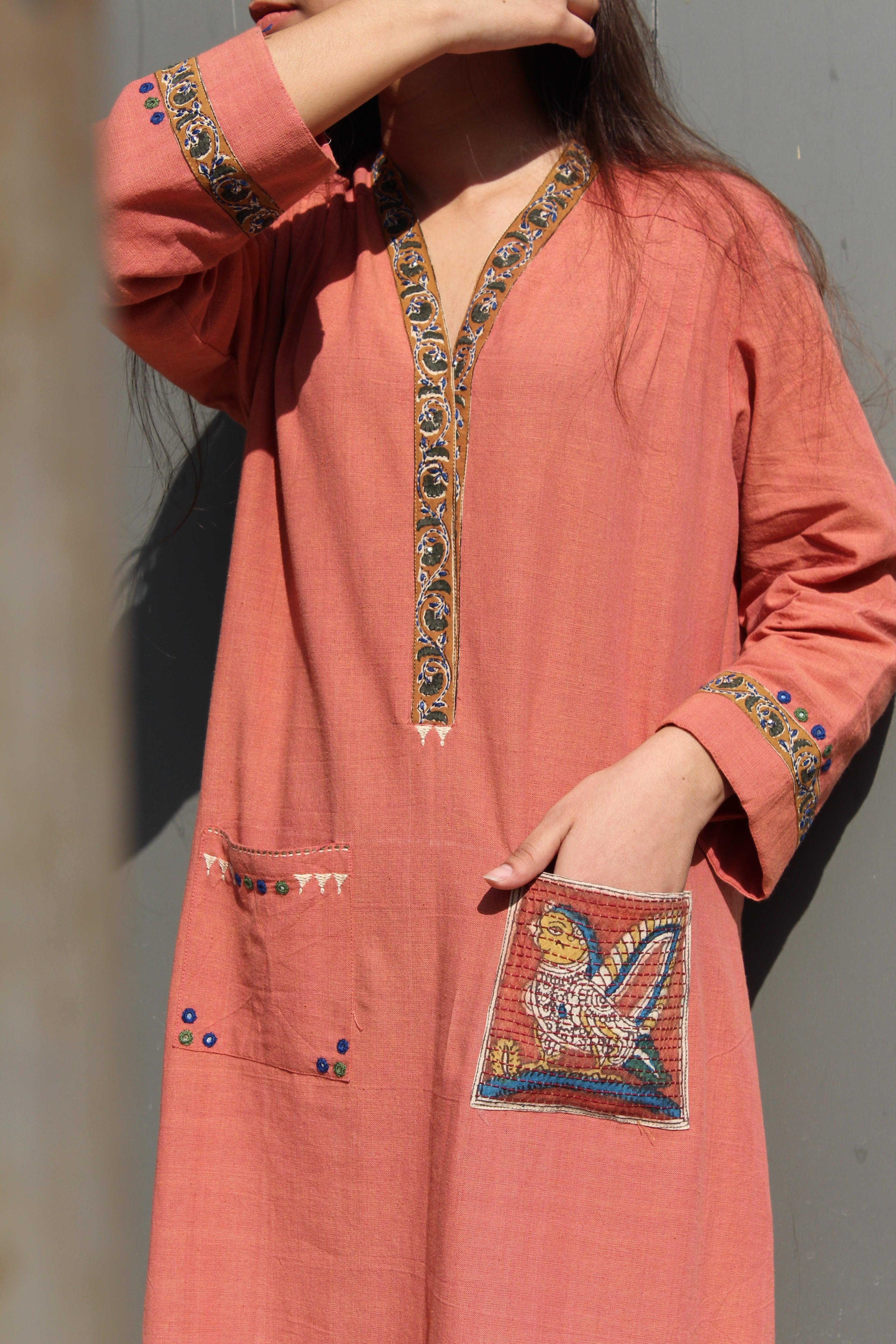 Carrot handloom kurta and pants set with kalamkari pocket detail - Sohni