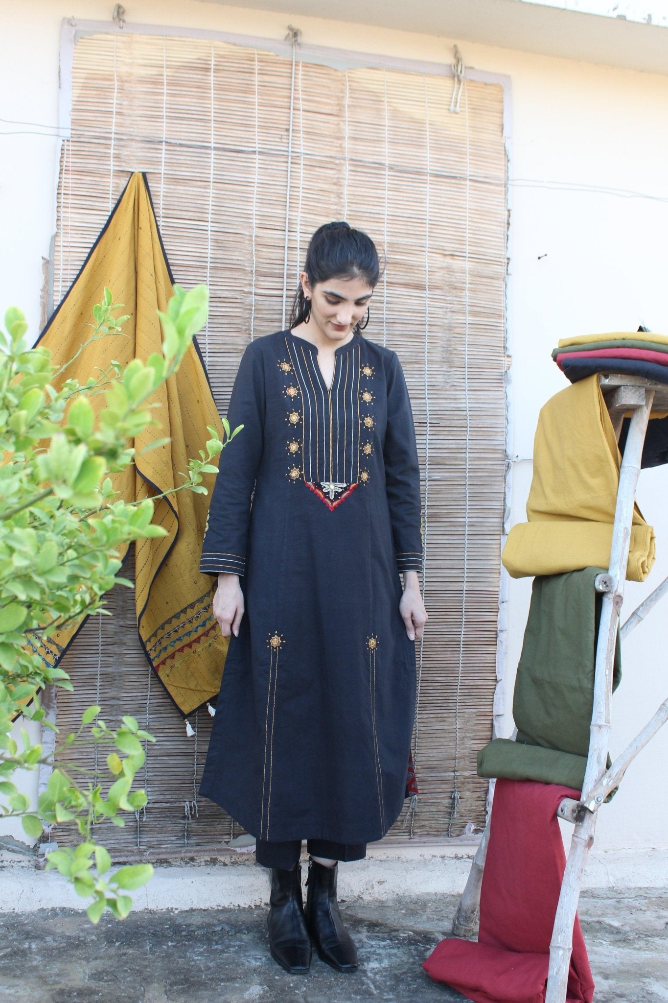 Black khadi kurta and pants set with Kutch embroidery and print appliqué - Sohni