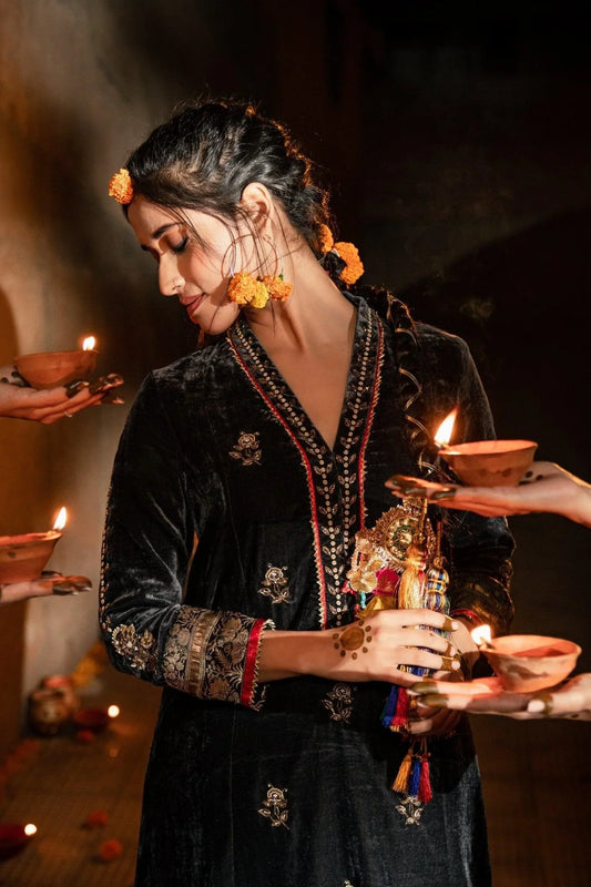 Charcoal grey mughalembroidery silk velvet kurta - Sohni