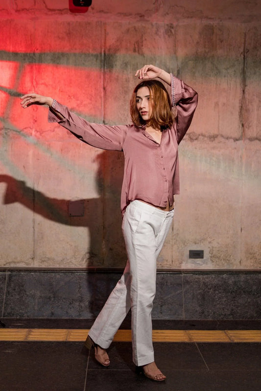 Dusty mauve scallops embroidery collars shirt - Sohni