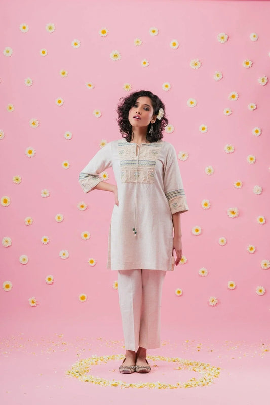 Ivory slub cotton coord set with embroidered jute yoke with pants - Sohni