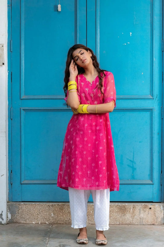 Pink kota short kurta with shibori dupatta - Sohni