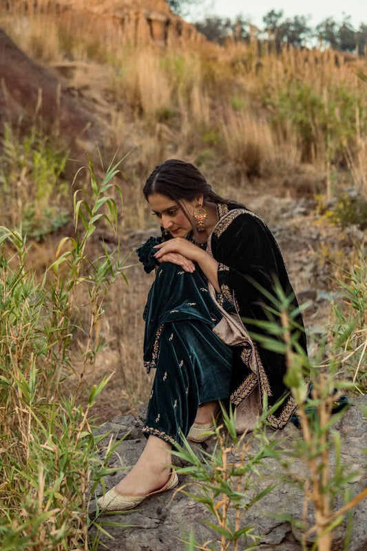 Teal velvet embroidered kurta and salwar with silk dupatta - Sohni